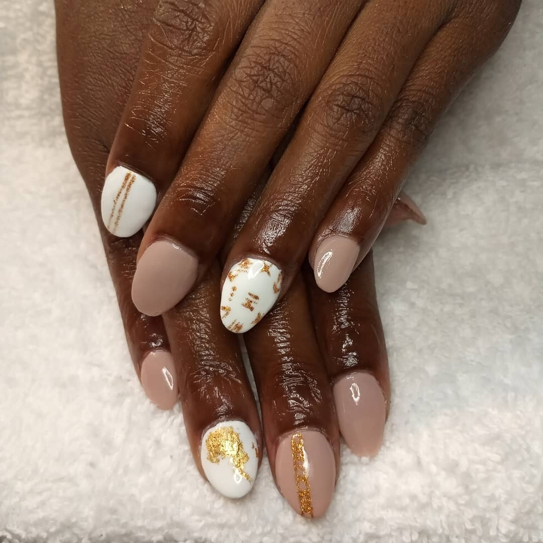 Acrylic Nails Near You in Pflugerville